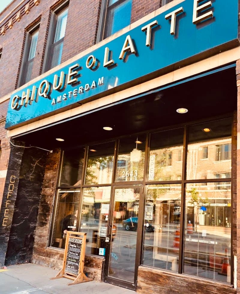 Chique°Latte Chicago