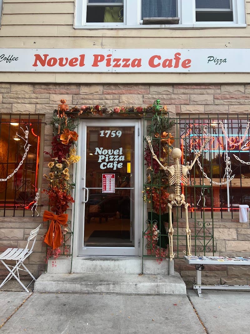Novel Pizza Cafe