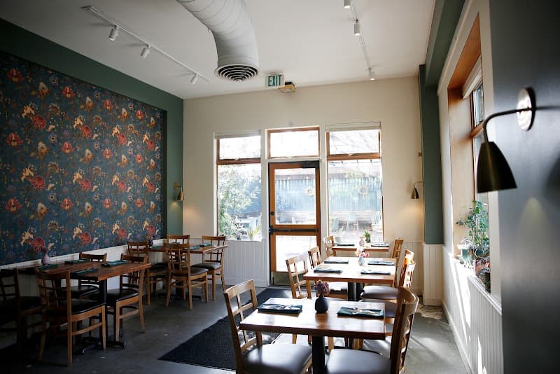 Cafe Flora