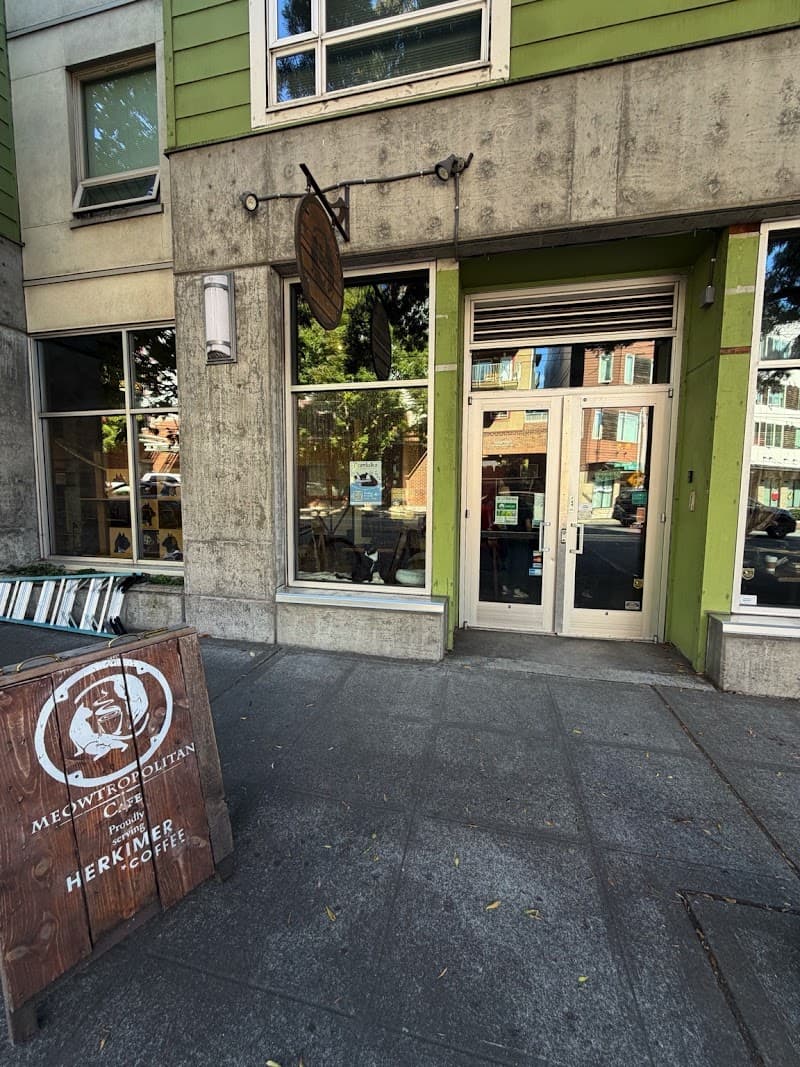 Seattle Meowtropolitan Cafe