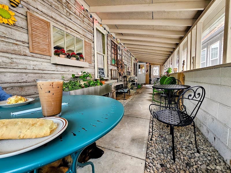 Crooked Branch Coffeehouse