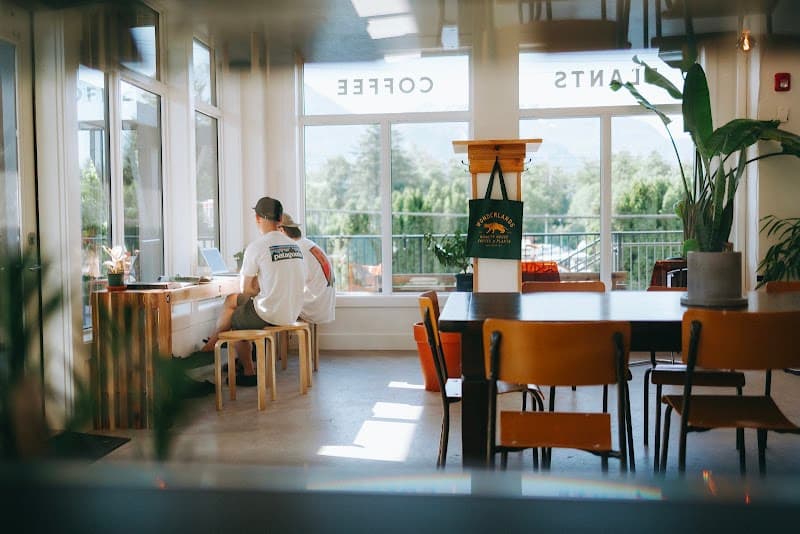 Wonderlands | Coffee & Plants
